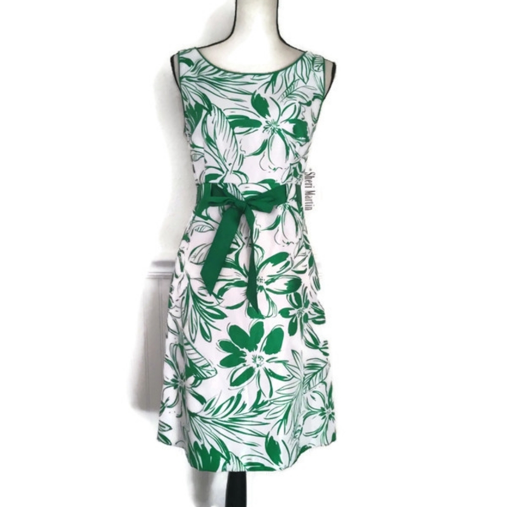 Green Sheri Martin Dress  New ! Floral Size 8